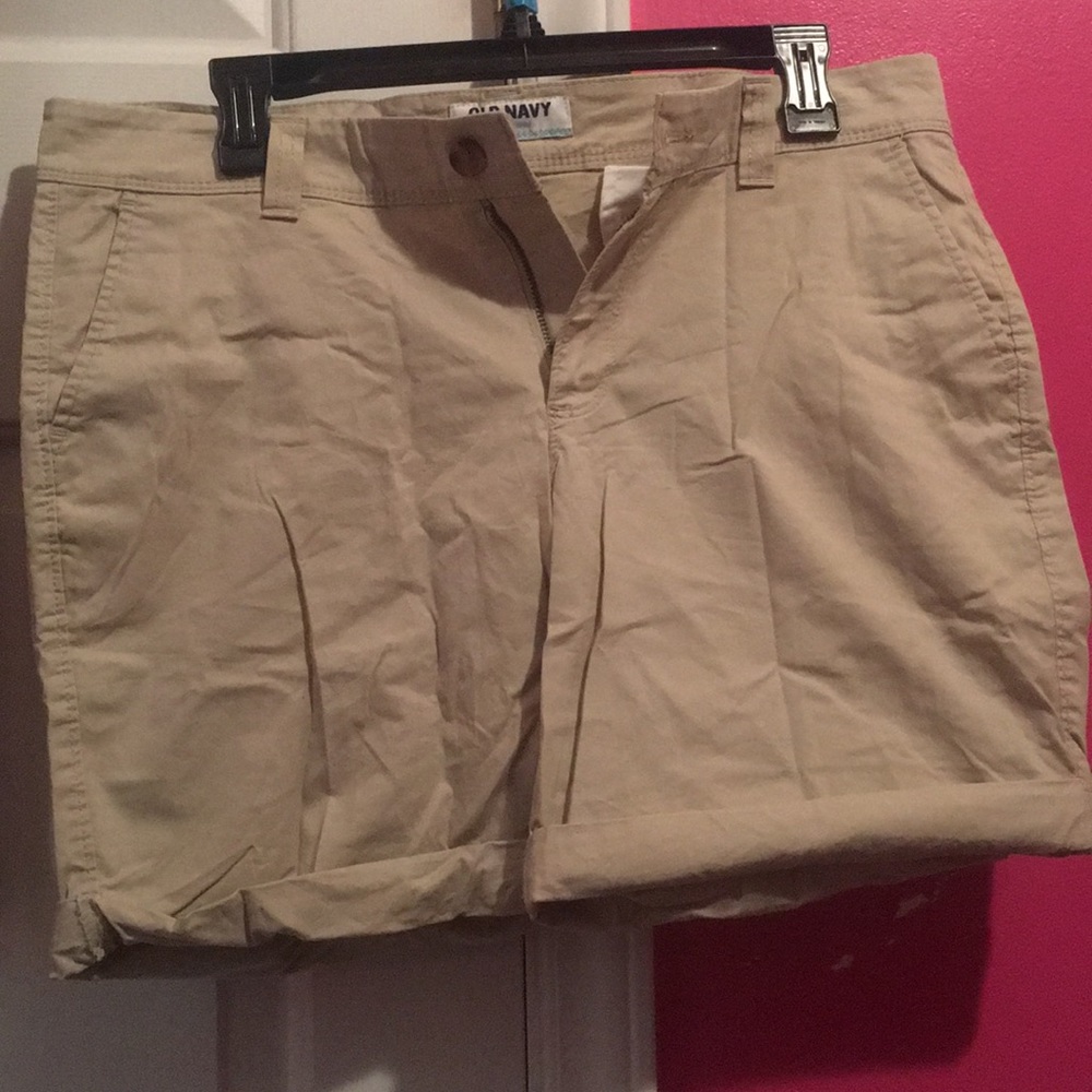 Khaki shorts